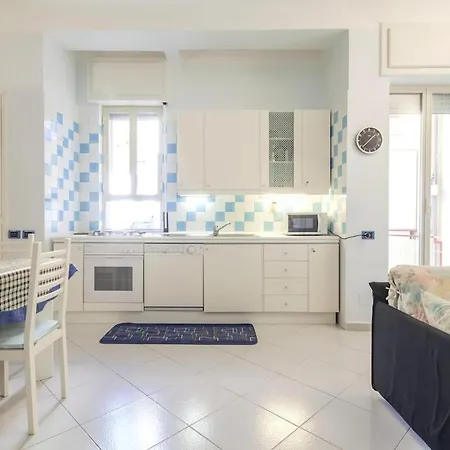 Karol In Center Apartment Minori